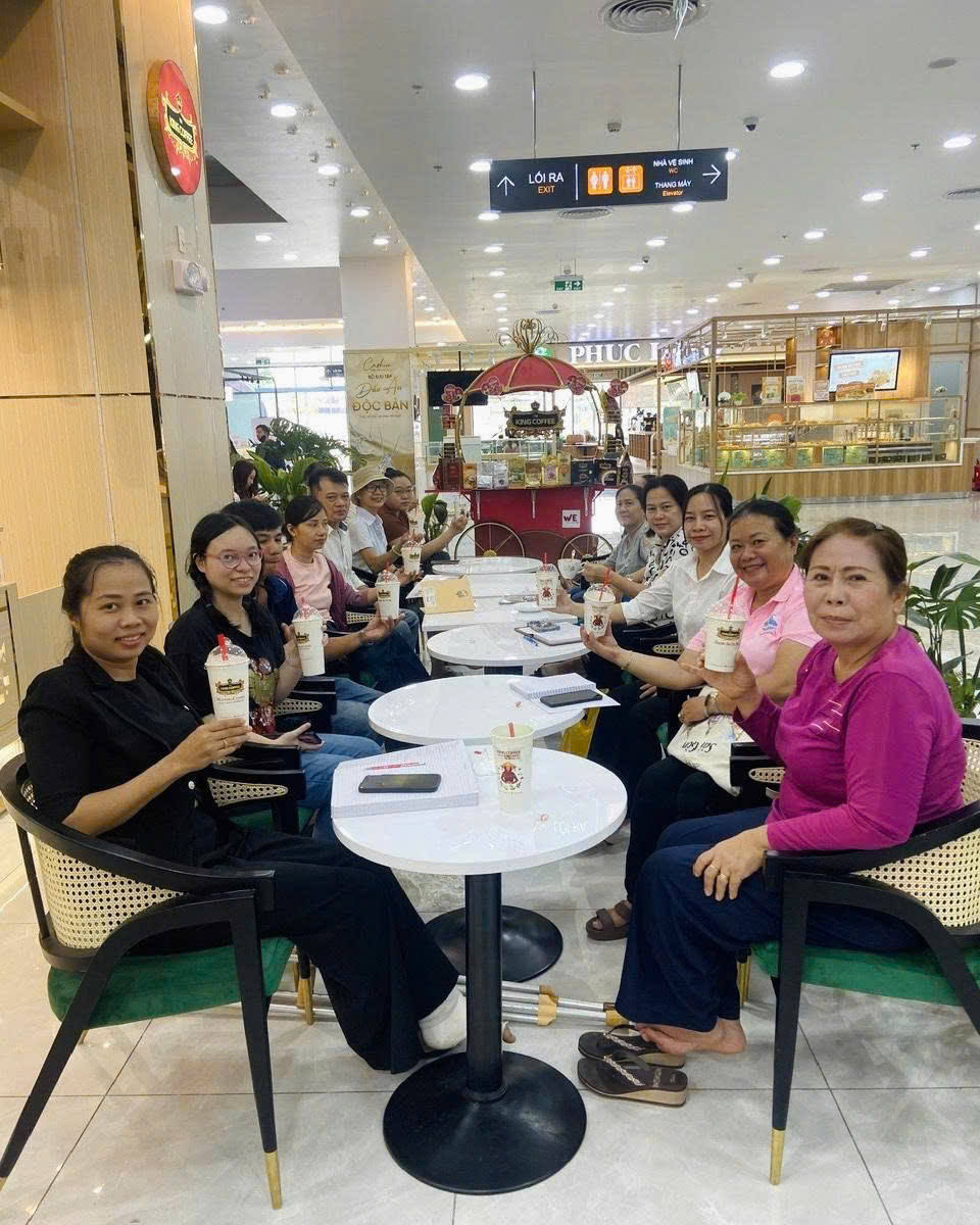 Trao tặng xe WE tháng 9 9