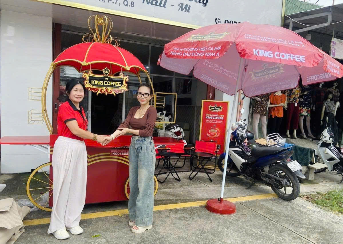 Trao tặng xe WE tháng 9 2