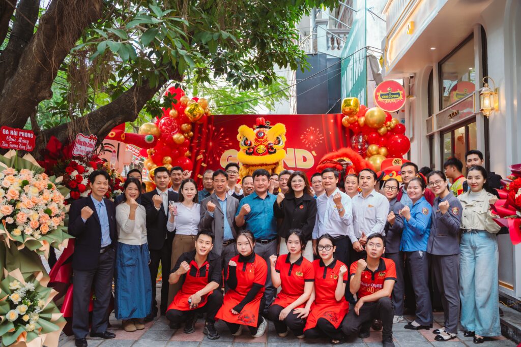 Khai trương King Coffee Hải Phòng 1