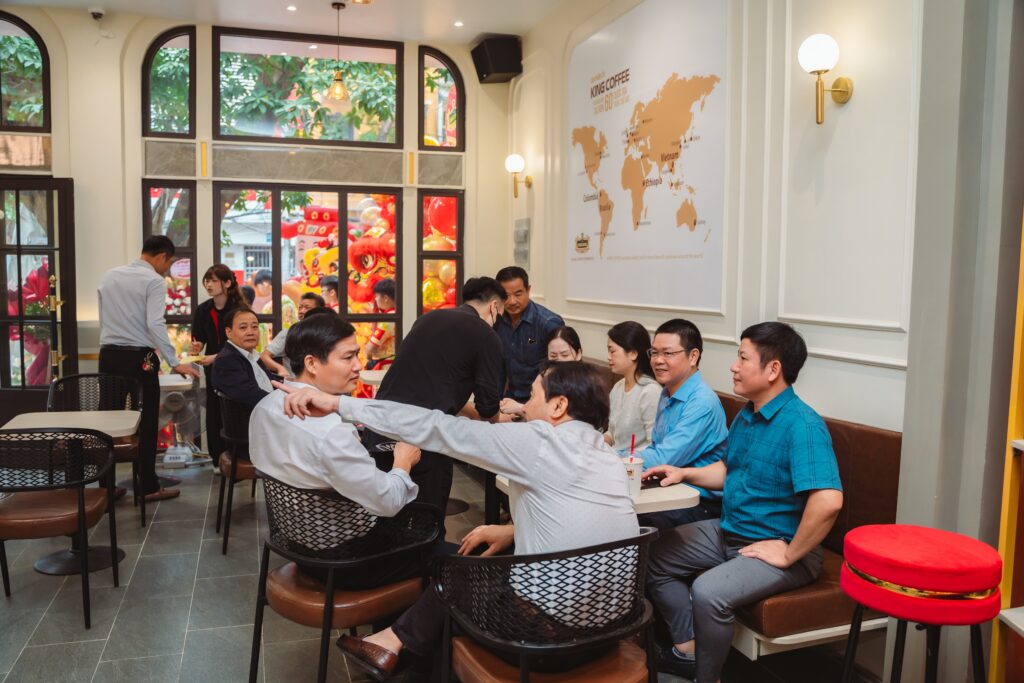 Khai trương King Coffee Hải Phòng 13