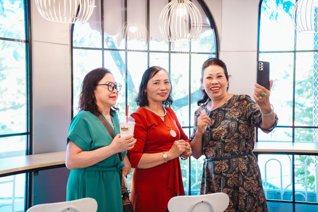 King Coffee Thanh Niên 10