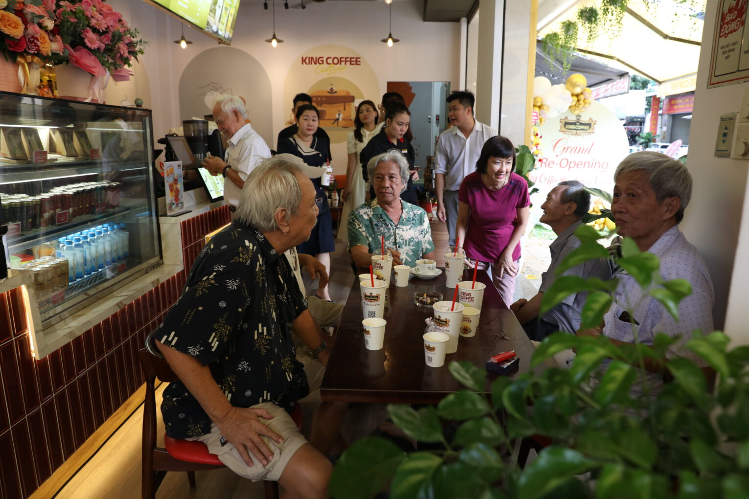 King Coffee An Dương Vương 3