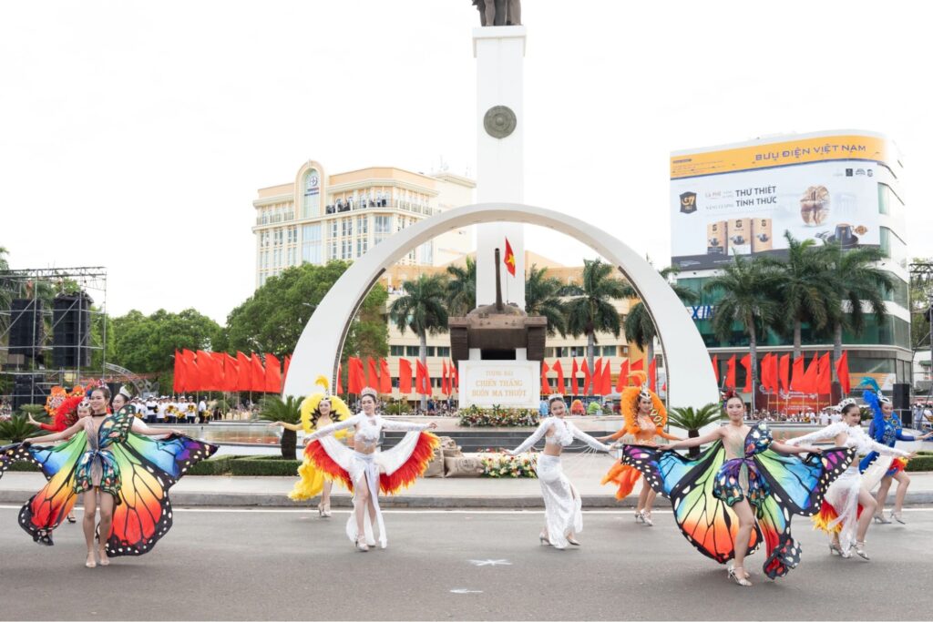 hình ảnh lễ hội cà phê buôn ma thuột