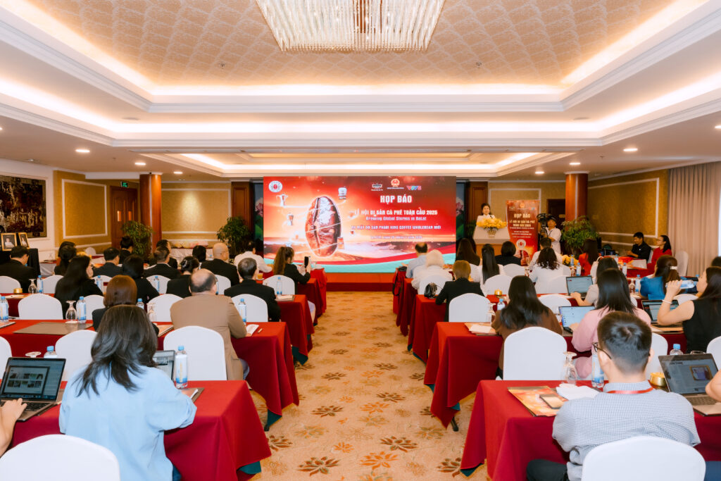 Họp báo công bố Lễ hội Di sản Cà phê Toàn cầu 1