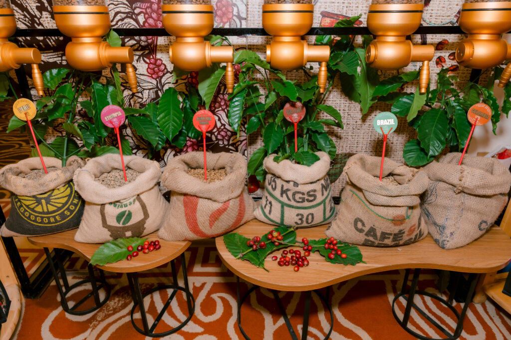 Họp báo công bố Lễ hội Di sản Cà phê Toàn cầu 8