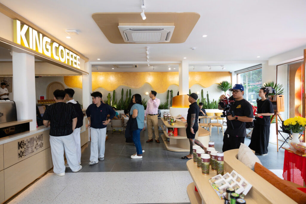 Khai trương Vũng Tàu 12